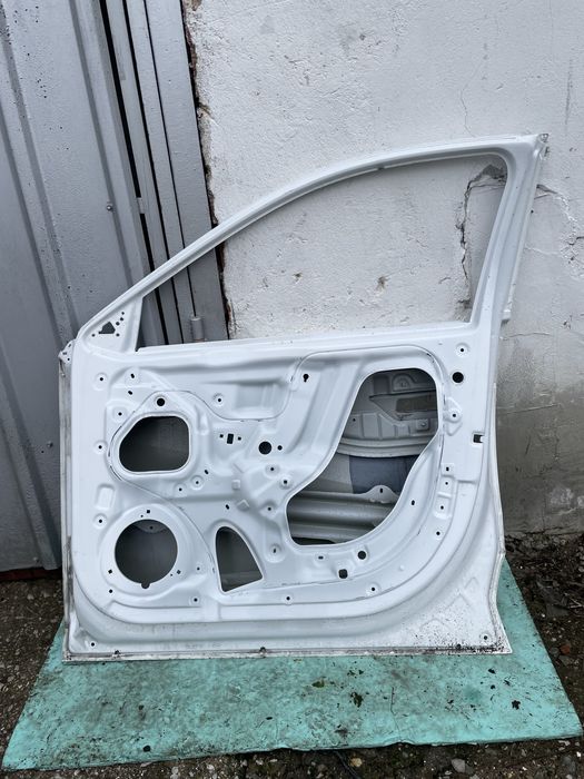 Предна дясна врата за Hyundai Ioniq Хюндай Йоник 2021-2023г