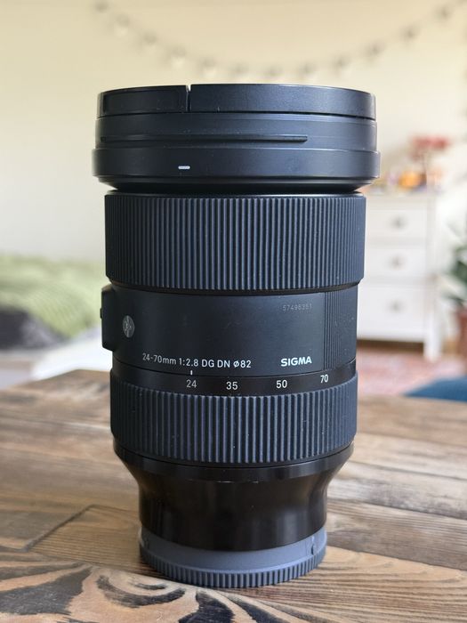 Sigma 24-70mm f/2.8 DG DN Art для Sony E
