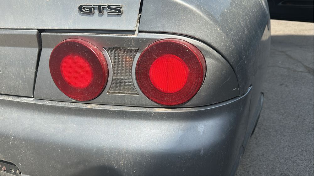 Задние фонари рест skyline r 33