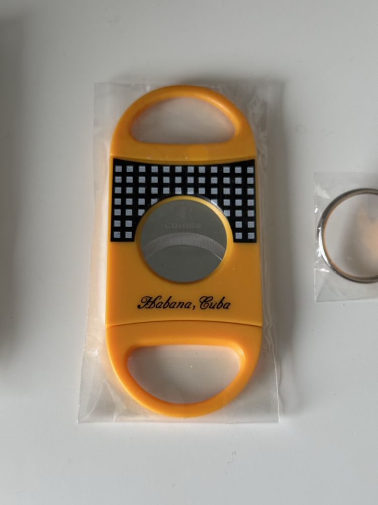 Cohiba set 3 cuttere trabuc: Classic,V-shape,Punch