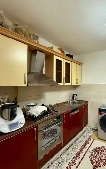 Гарнитур встроенный с мойкой