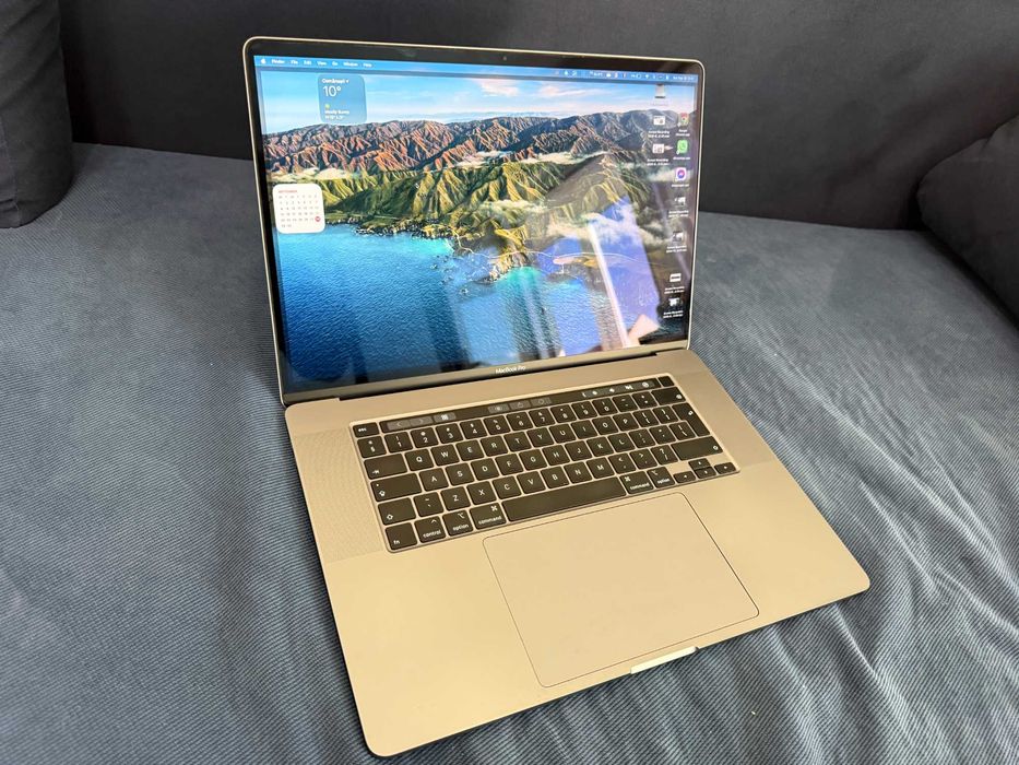 MacBook Pro 16" (2019) i9 / 16GB RAM - 1TB+8GB video – Stare Perfectă!