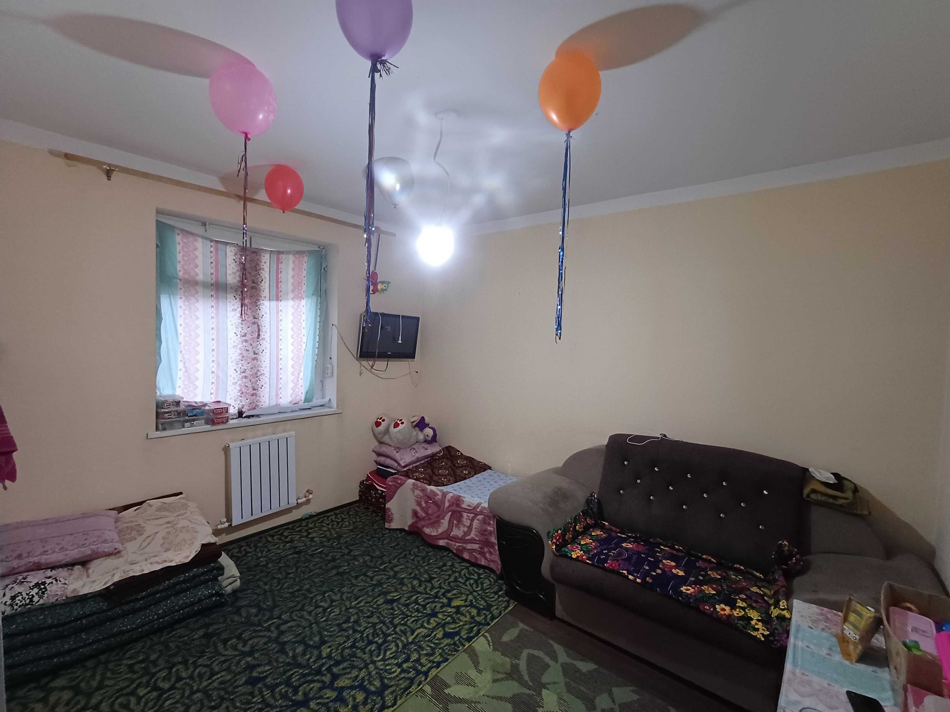 Kvartera sotiladi 2xonali