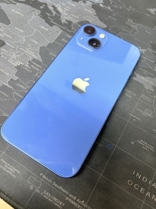 iPhone 13 Albastru 128GB