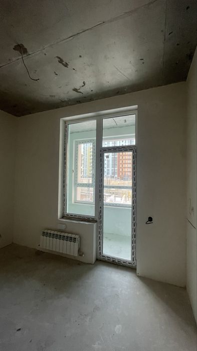 Продам бу пластиковое окно с дварью