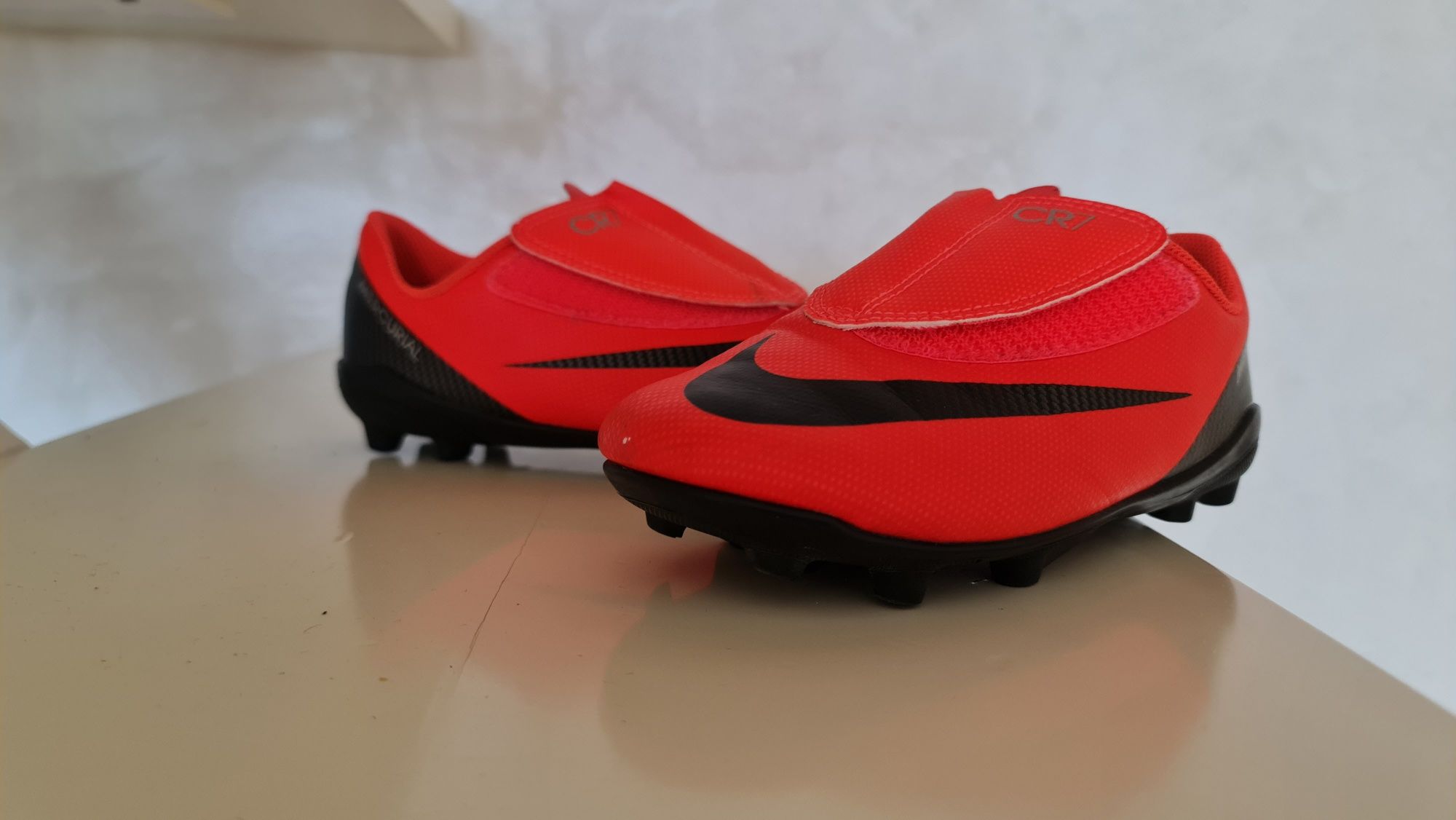 Nike Mercurial CR7 футболни бутонки 31.5 номер