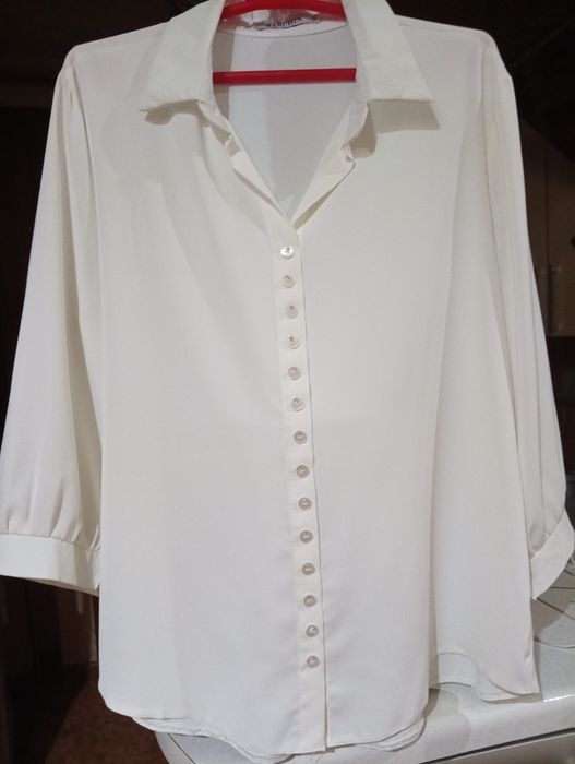 Шикарная классическая блузка