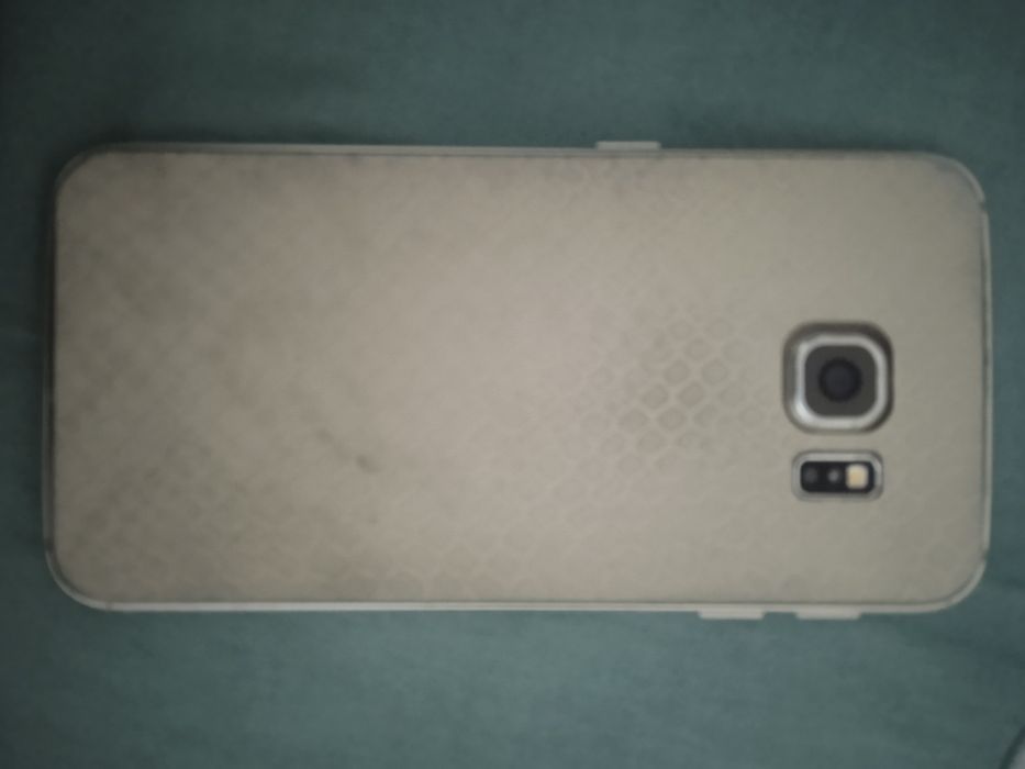 Samsung S6 edge va Samsung A7 telefonlar sotiladi