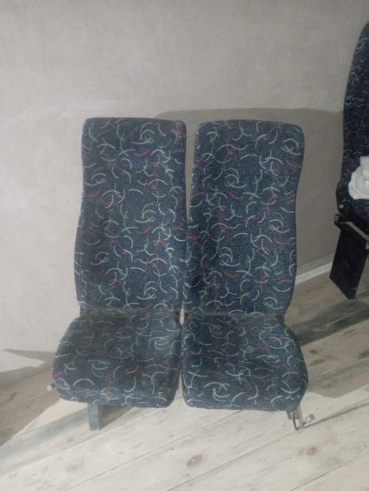 Сиденья изузи камплект