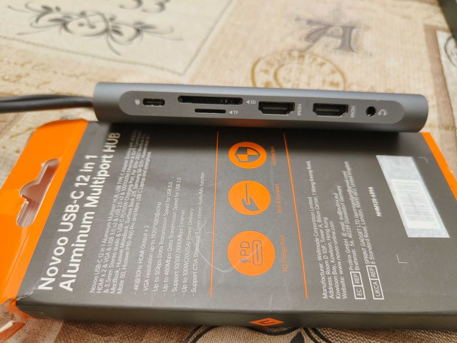 Hub Doking Station USB-C Triplo Display NOVOO 12 IN 1 RM12F