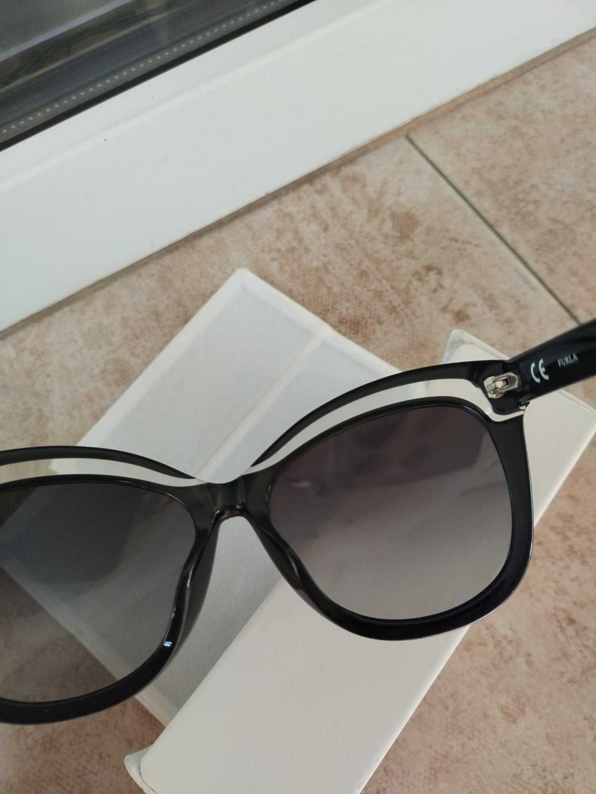 Оригинални слънчеви очила Furla с прозрачен елемент