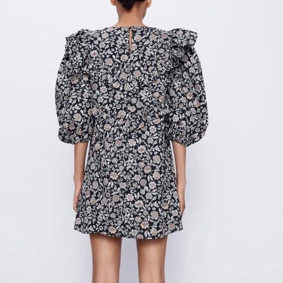 Рокля зара zara лятна