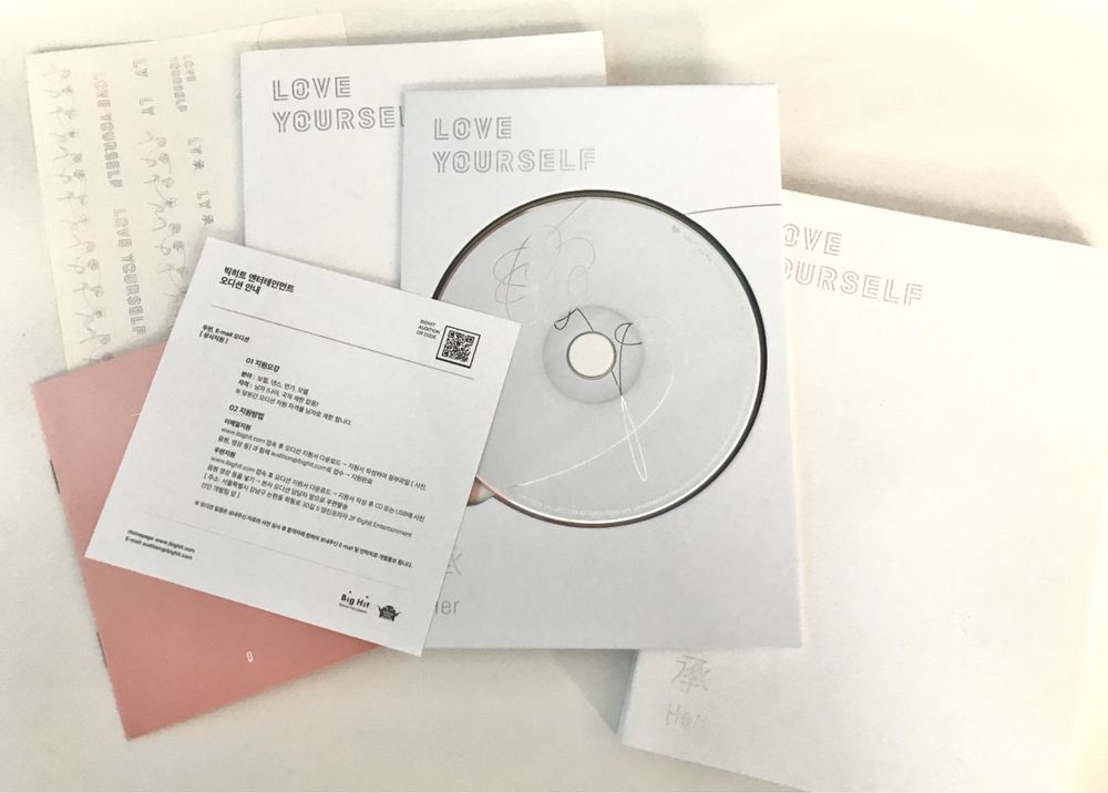 BTS love yourself;her кпоп албум с картичка