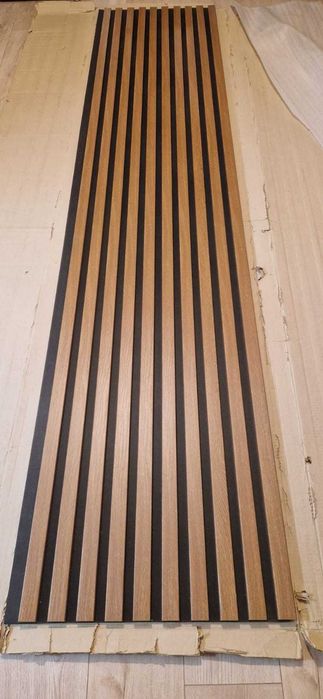 Vand panou riflaj, MDF nuanta stejar, dimensiune 60x280cm