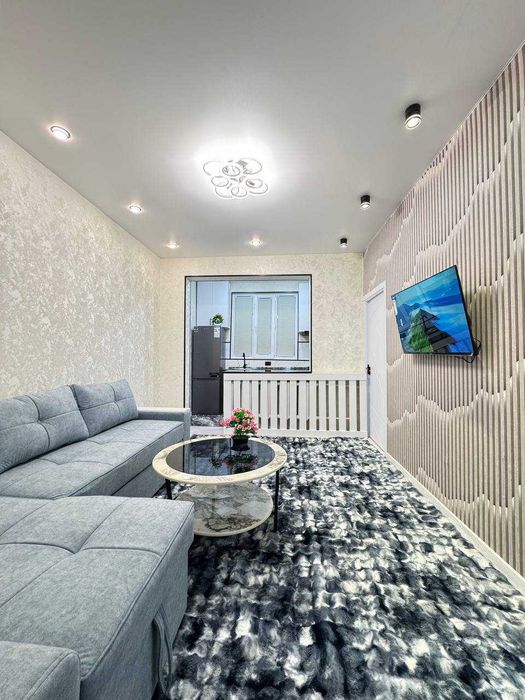 Чиланзар-3. 2х комнатная. Евро. Мебель, техника. TL