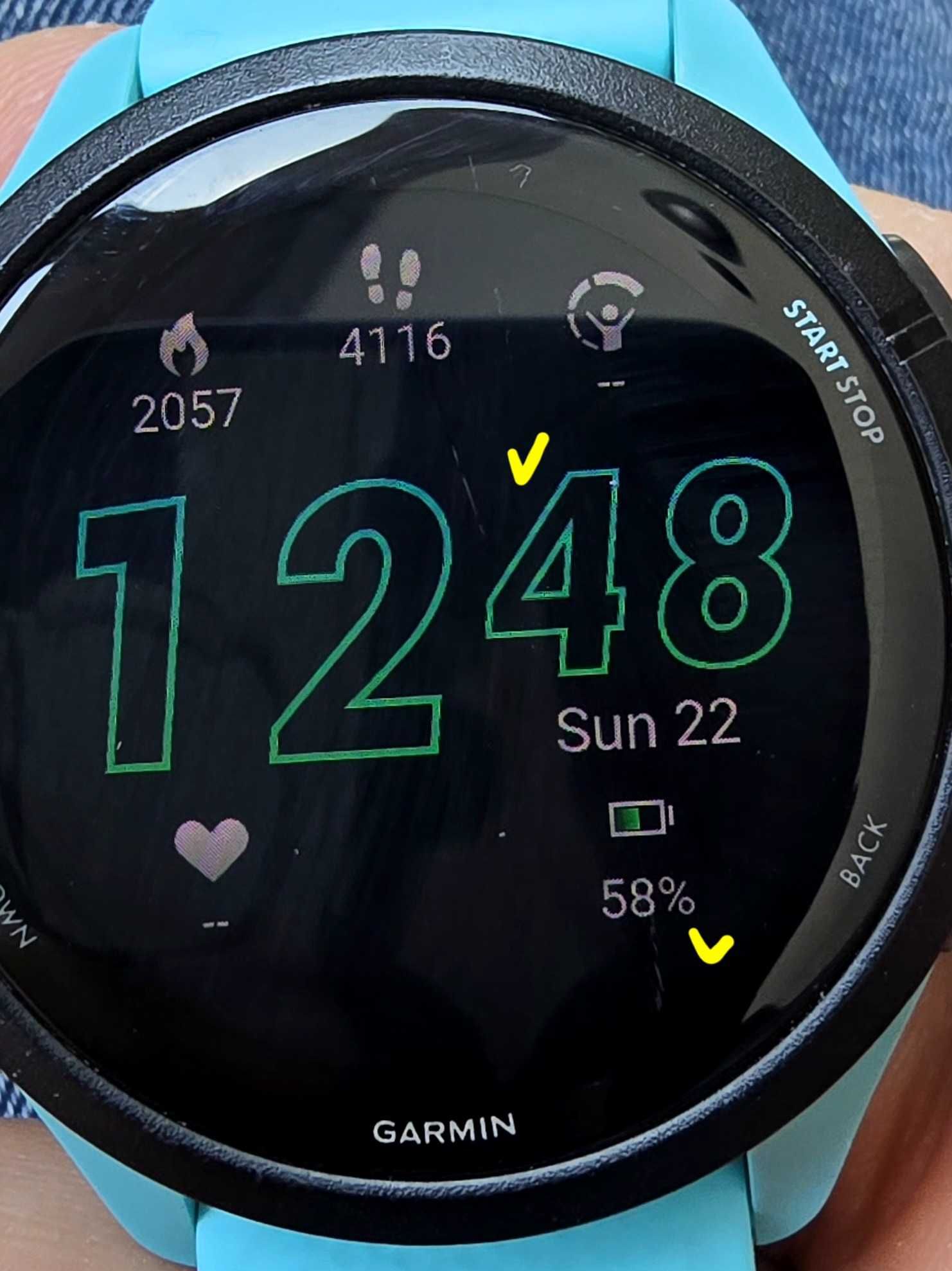 Garmin Forerunner 265 Aqua Black, 32.5mm (1.3")