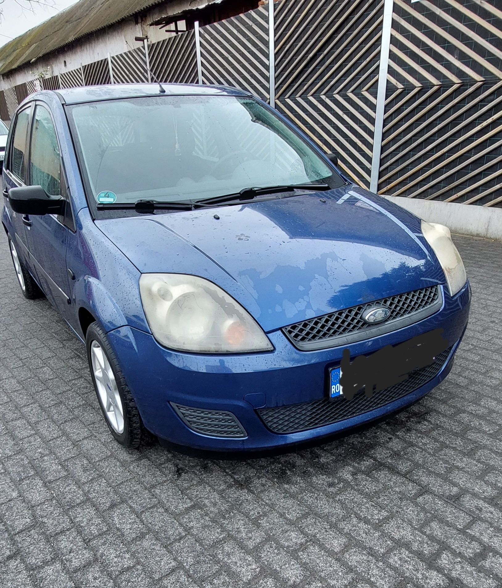 Ford Fiesta 1.3 benzina + GPL