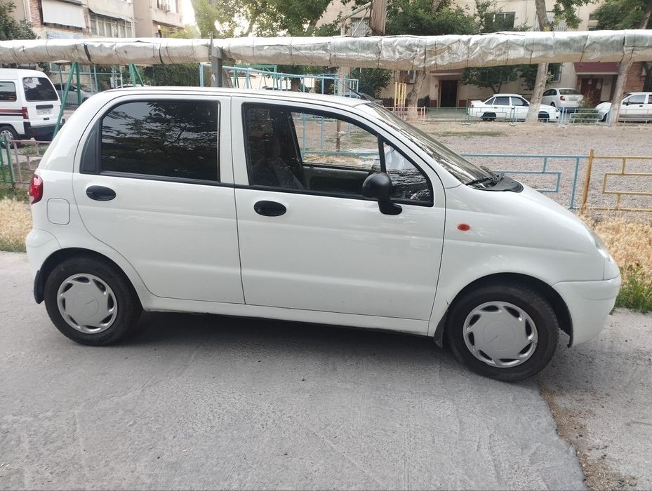 Matiz 2017 rangi oq