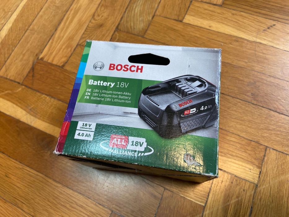 AcumulatorNou 18V, 4Ah, tip power for all, nou,original Bosch/Gardena.