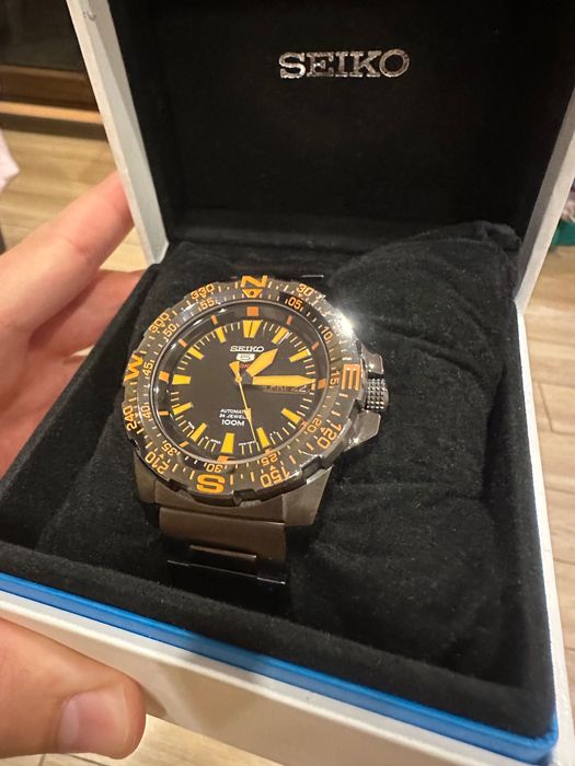 Seiko Monster Black Limited Edition