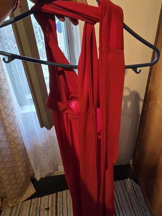 Rochie roșie domnisoara de onoare