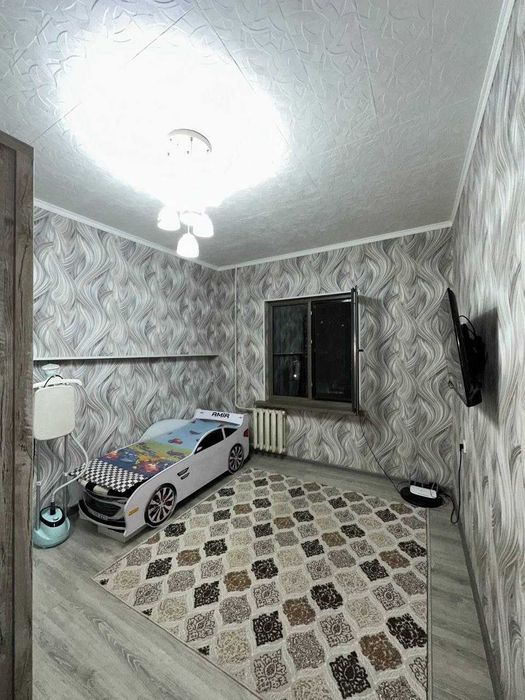 Сергели Дустлик-2 3/8/9 уй сотилади.