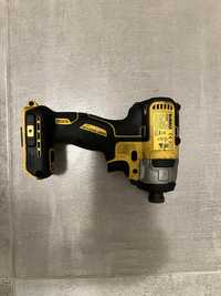 Impact Dewalt DCF 887