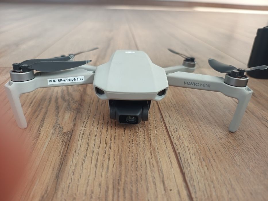 Drona DJI Mavic Mini Fly More