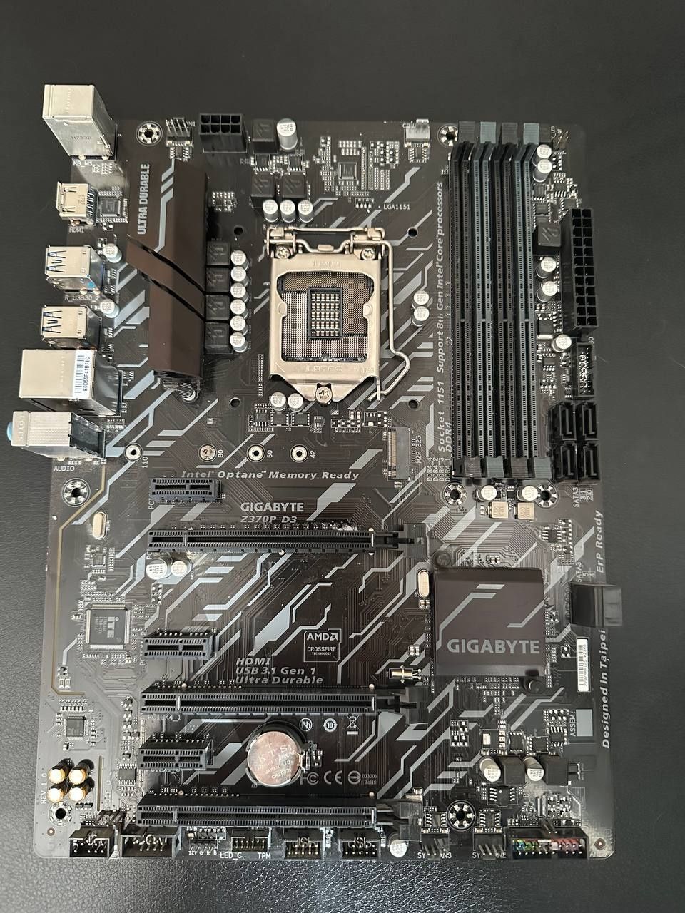 Продам материнскую плату gigabyte Z370P d3