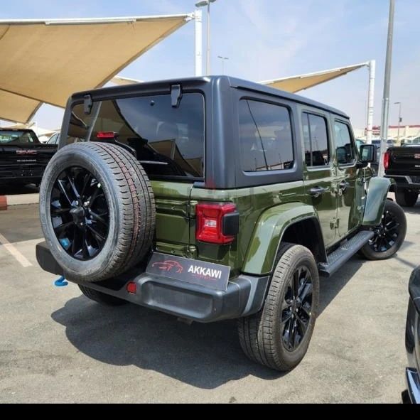 Jeep sahara hybrid 2023