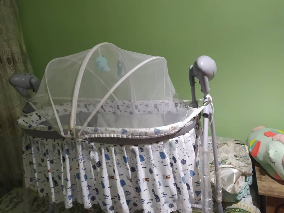 Срочно сотилади кровать