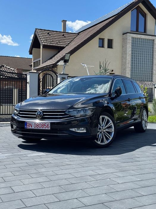 Volkswagen Passat Volkswagen Passat Variant 2.0 TDI SCR DSG 4Motion Business