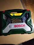 Set 70 accesorii Bosch x-line titanium