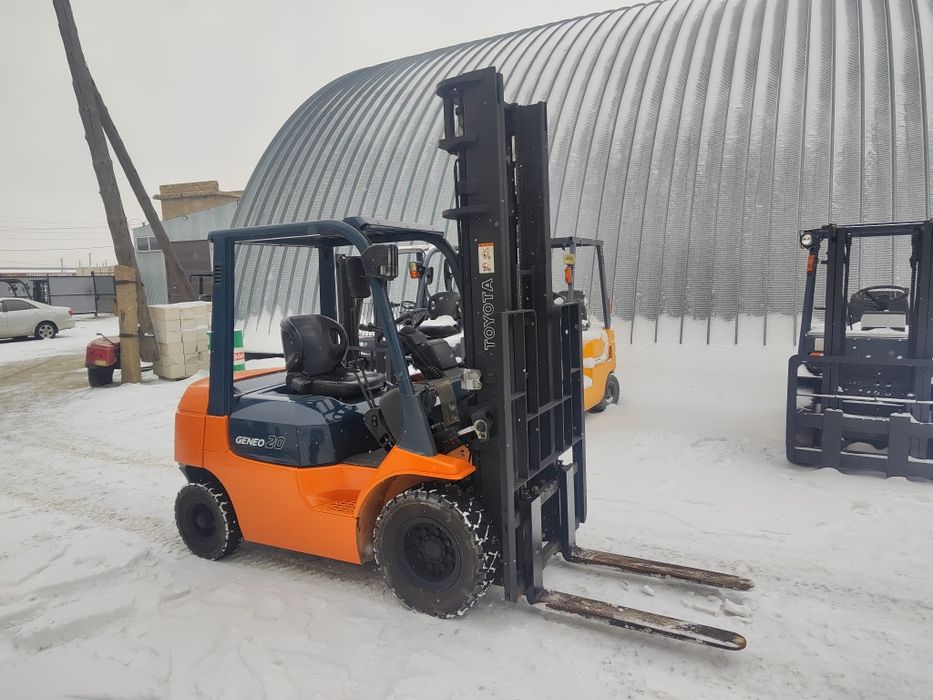 Продам вилочный погрузчик. Кара