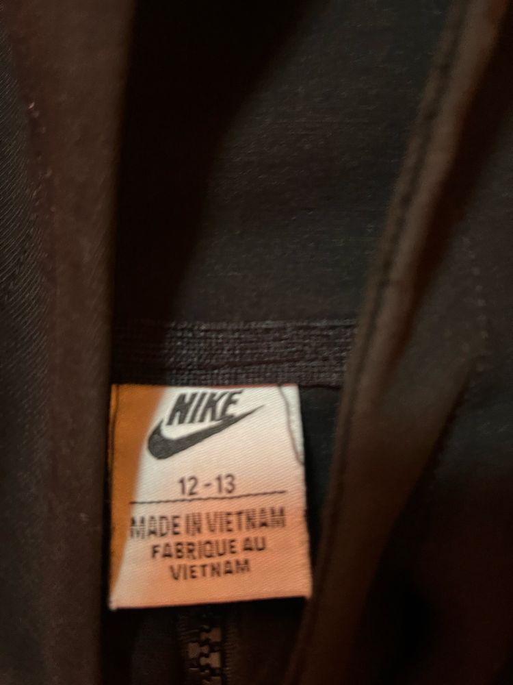 nike tech fleece горнище