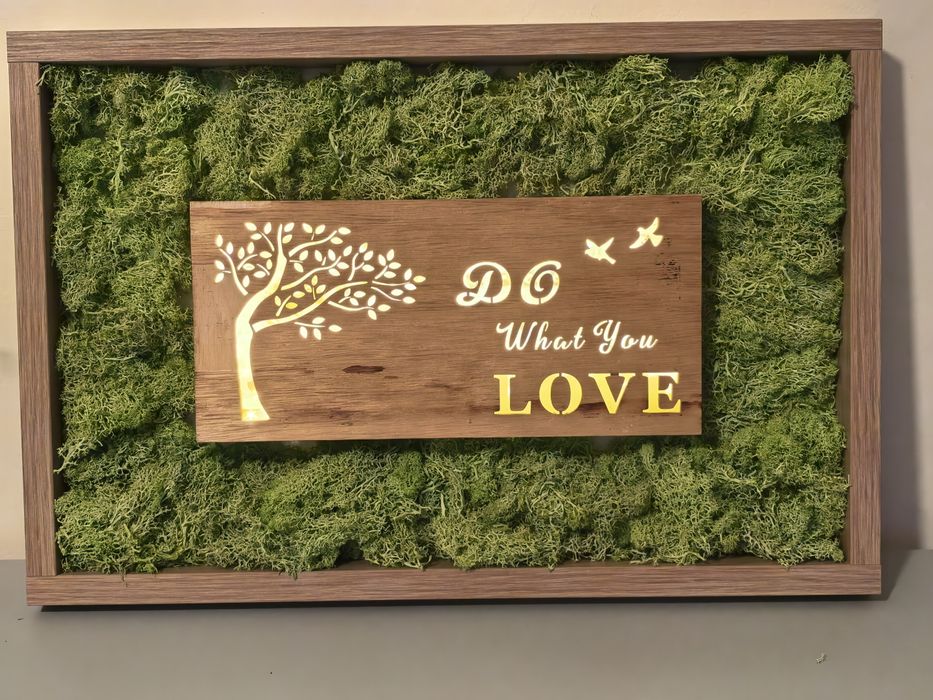 Декоративна картина със скандинавски мъх