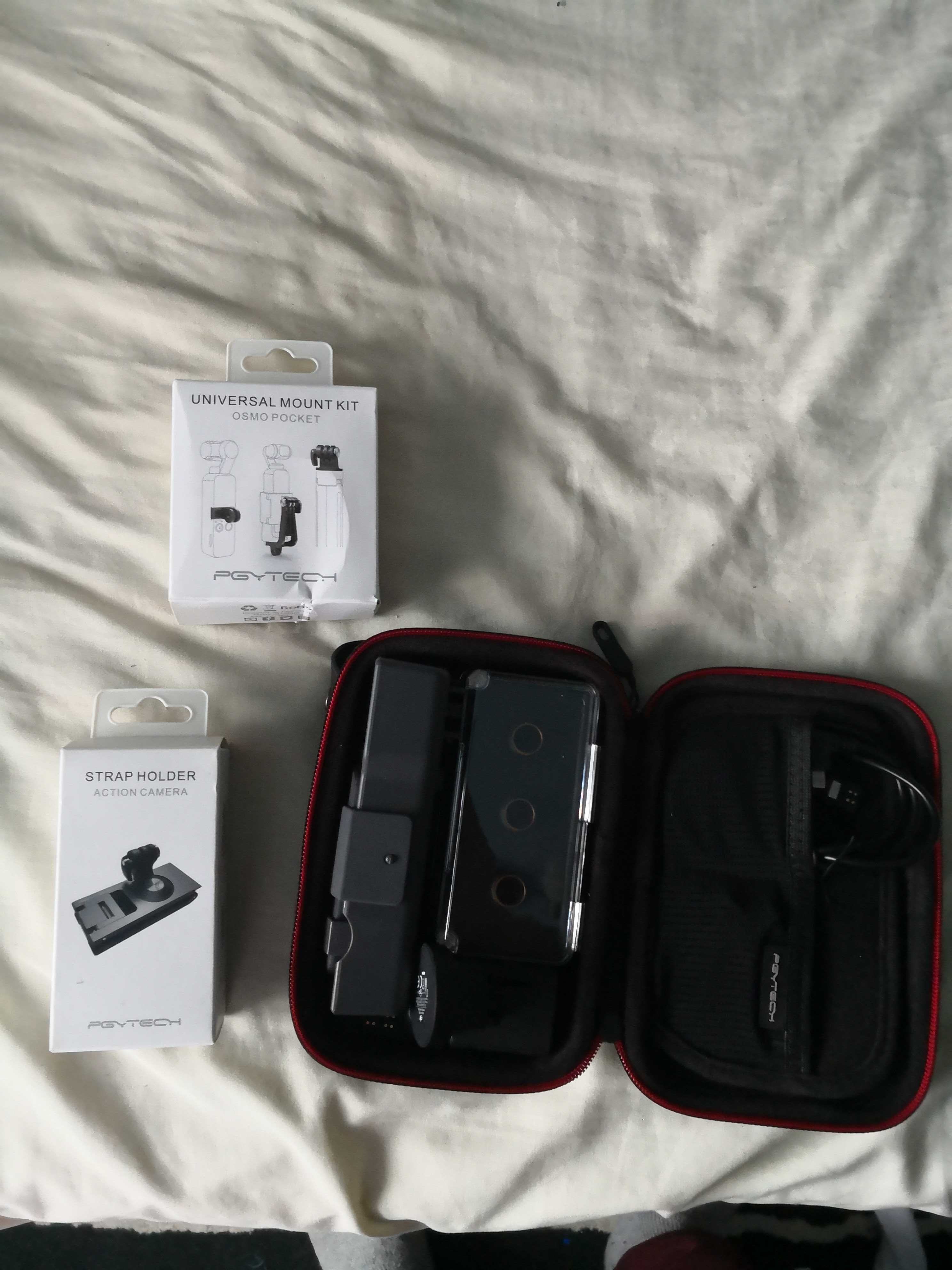 Pachet camera DJI Osmo Pocket si accesorii