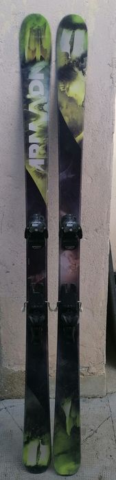 Schiuri Armada 186 cm