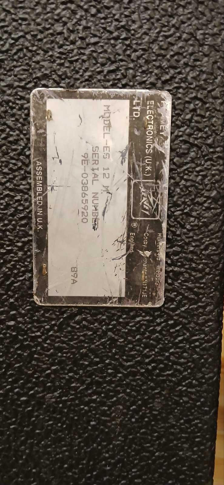 Продавам монитори Peavey es-12pm