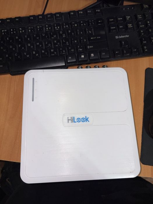 Регистратор видеонаблюдения  HiLook DVR с  блоком питания
