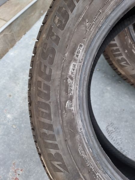 235/60/18 BRIDGESTONE 4бр