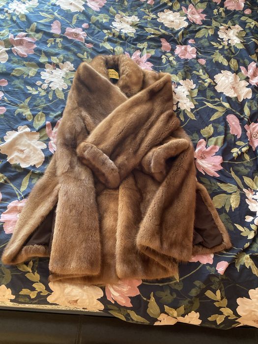 Vanzare haina de vizon de dama