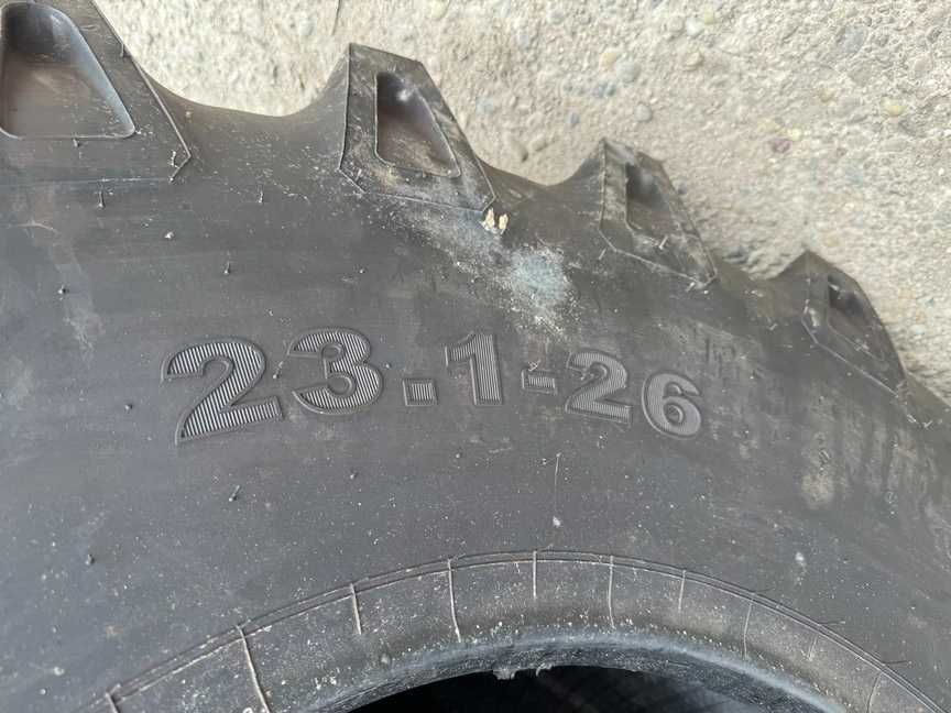 23.1-26 cu 16 pliuri cauciucuri noi marca SWT pentru combina CLAAS