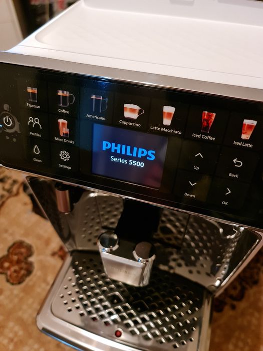 Espressor Philips seria 5500 EP5543/90