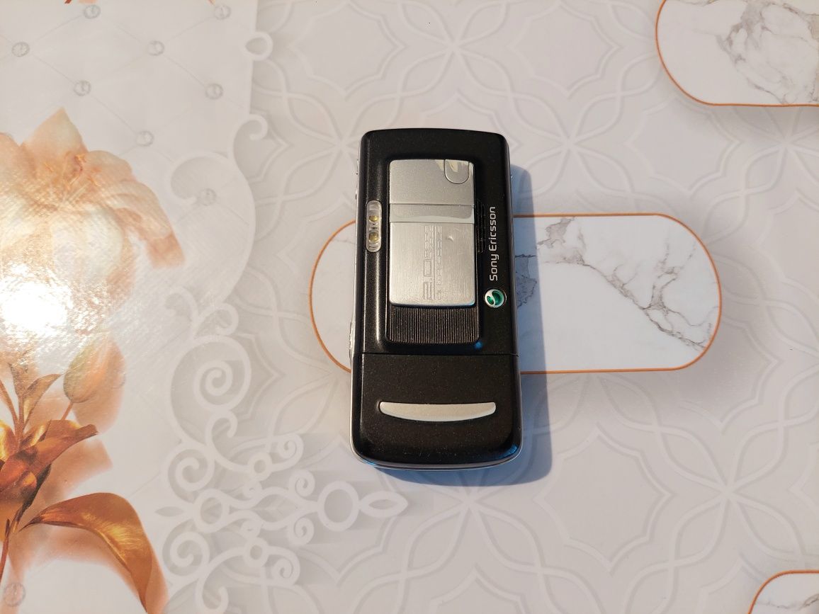 Продам Sony Ericsson K750i