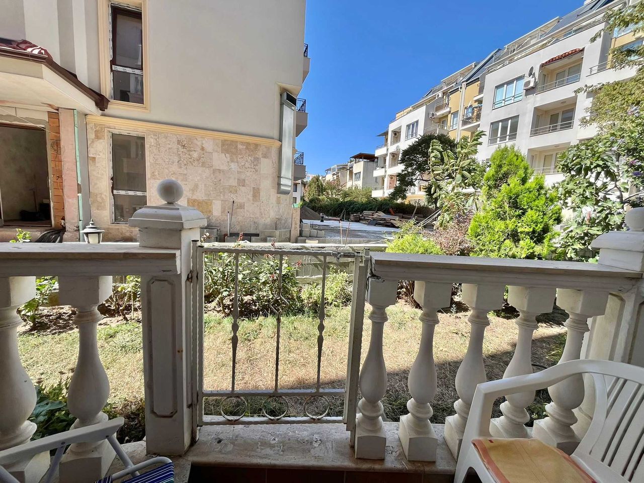 Продава се Двустаен апартамент в с. Равда, Област Бургас - 55 кв.м за 1291 €/кв.м - Снимка #13