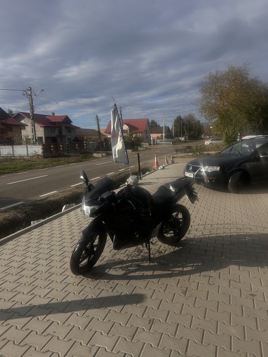 Vand Honda CBR 125R din 2014