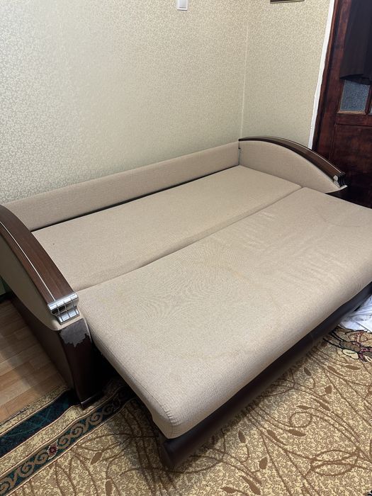 Диван  раскладной б/у