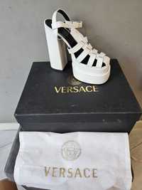 Нови дамски бели сандали Versace  37 39 40