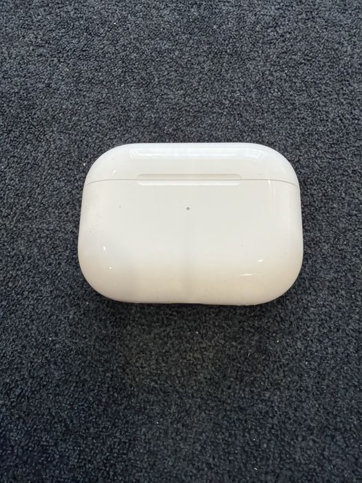 Air Pods Pro 2 с чехлом